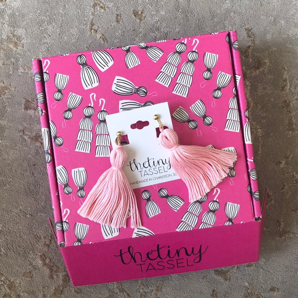 The Tiny Tassel Pink Thread Clip Earrings